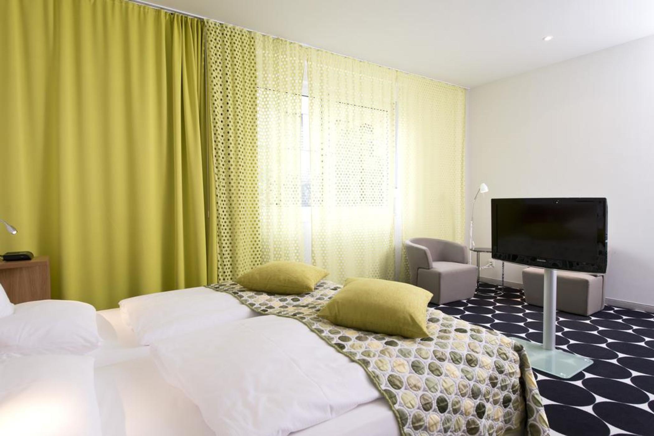 Tryp By Wyndham Frankfurt Hotel Frankfurt am Main Room photo